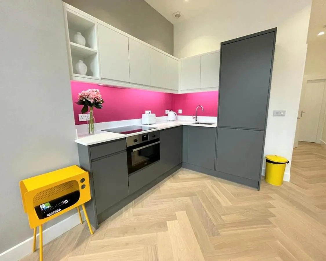 Luxury Reno'D 1 Bed Nr Bruntsfield & The Meadows Apartment Edinburgh United Kingdom